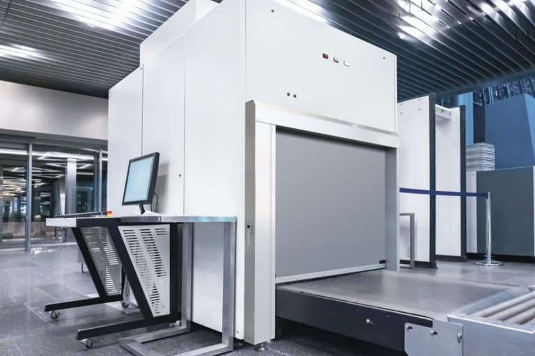 High-speed roll-up door EFA-SRT® MHT Compact